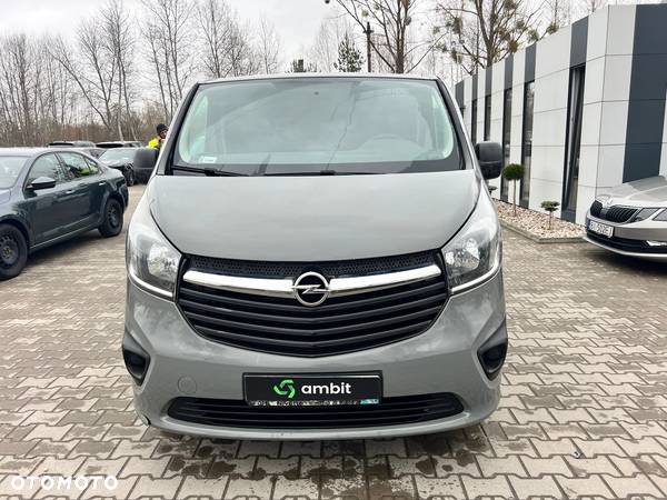 Opel Vivaro - 2