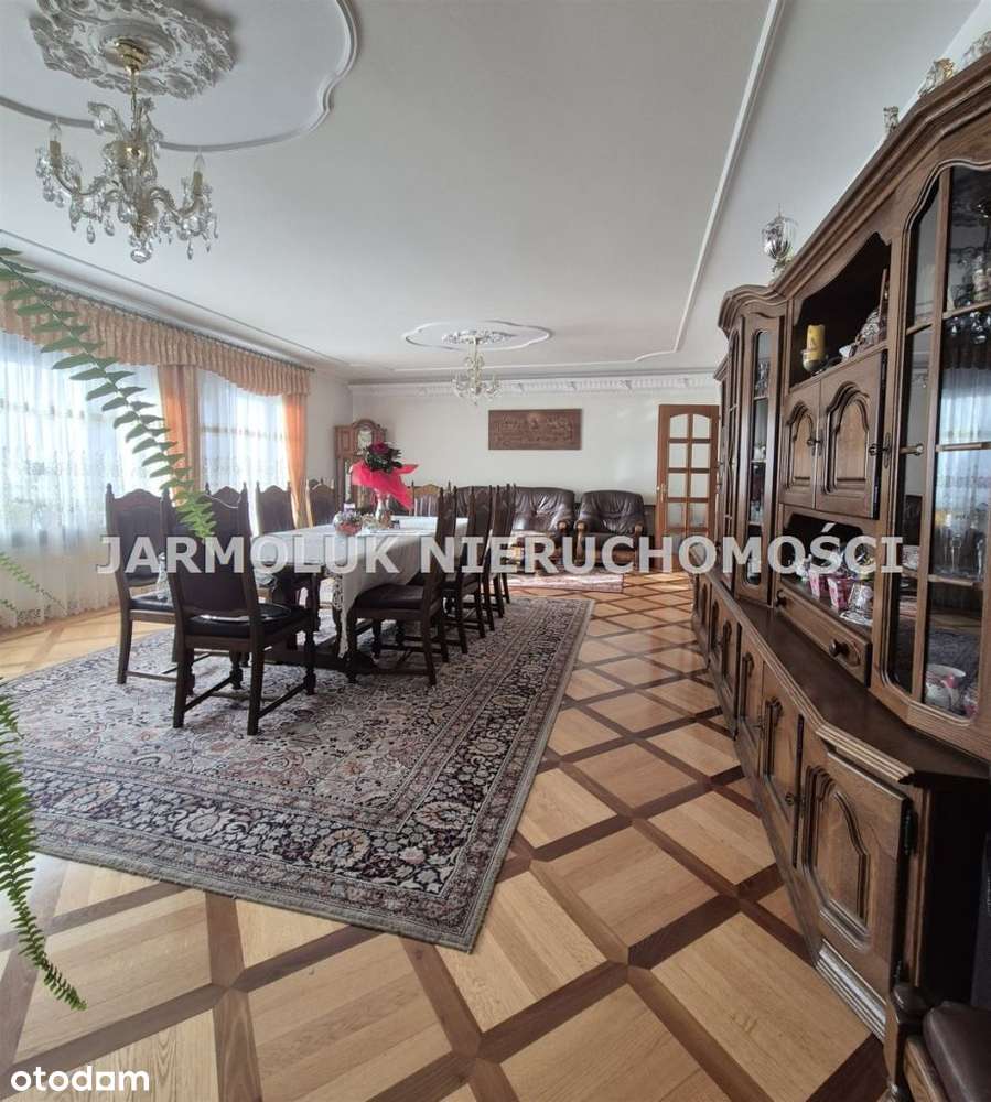 Hala Produkcyjna, dom i budynek biurowy-9