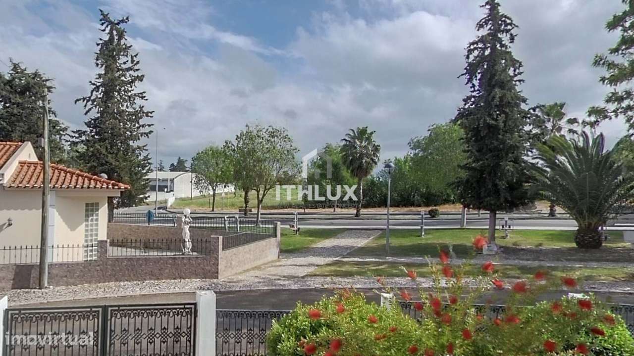 Moradia V5 com garagem localizado no Bairro Europa – Elvas - Portugal - Grande imagem: 4/53