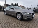 Jaguar XE 2.0 T Prestige - 4