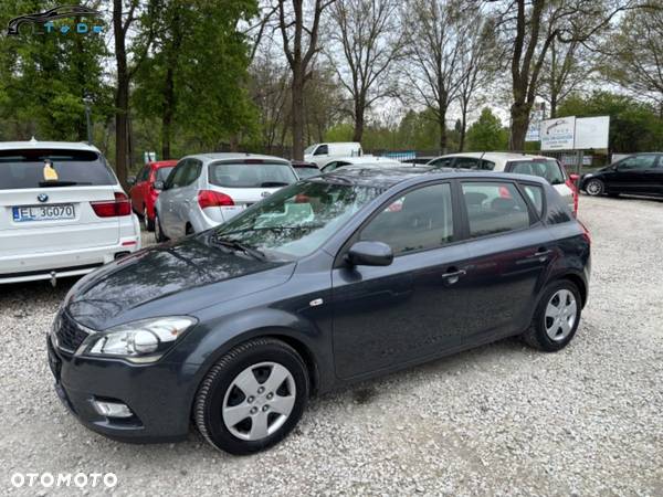 Kia Ceed Cee'd 1.4 Comfort + - 6