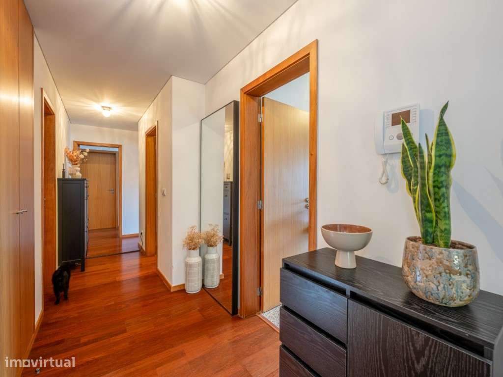 APT T2+1 | QUINTA DA SEARA | ÚLTIMO PISO | GARAGEM | ARRUMO-5
