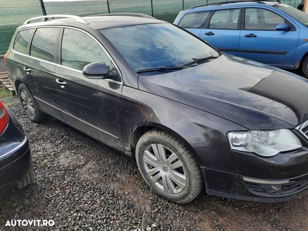 Dezmembrez VW Passat B6 - 3