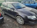 Dezmembrez VW Passat B6 - 3