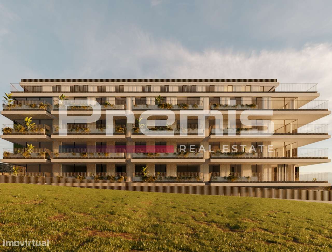 Penthouse T4 de Luxo na 1ª Linha de Mar – Vistas Panorâmicas Rio e Mar-7