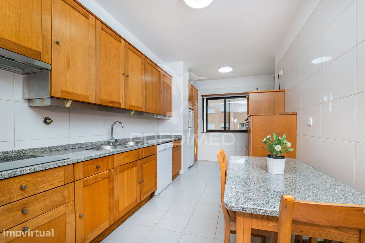 Apartamento T3 - Lamaçães - Grande imagem: 3/26