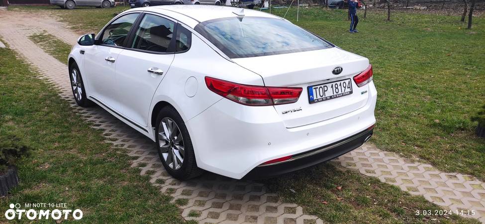 Kia Optima 1.7 CRDI M - 14