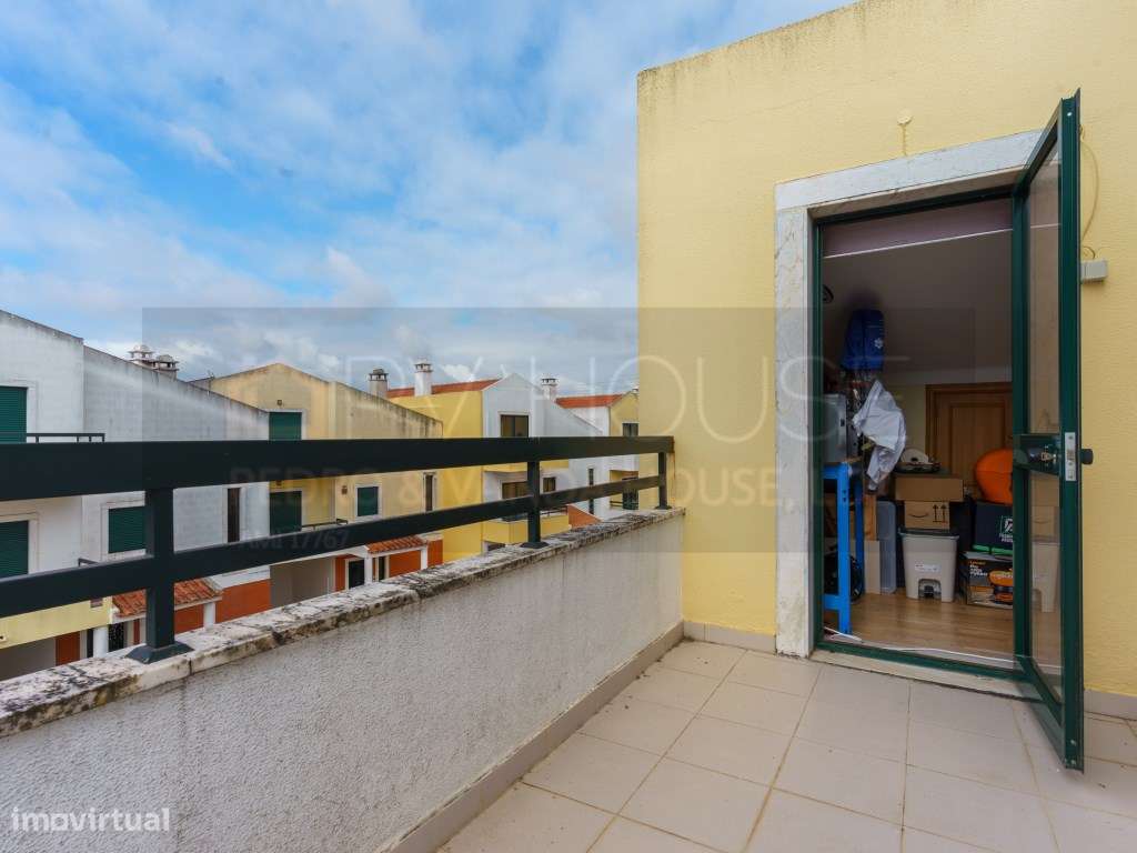 Moradia Duplex V5 duplex com Garagem Algueirão-38