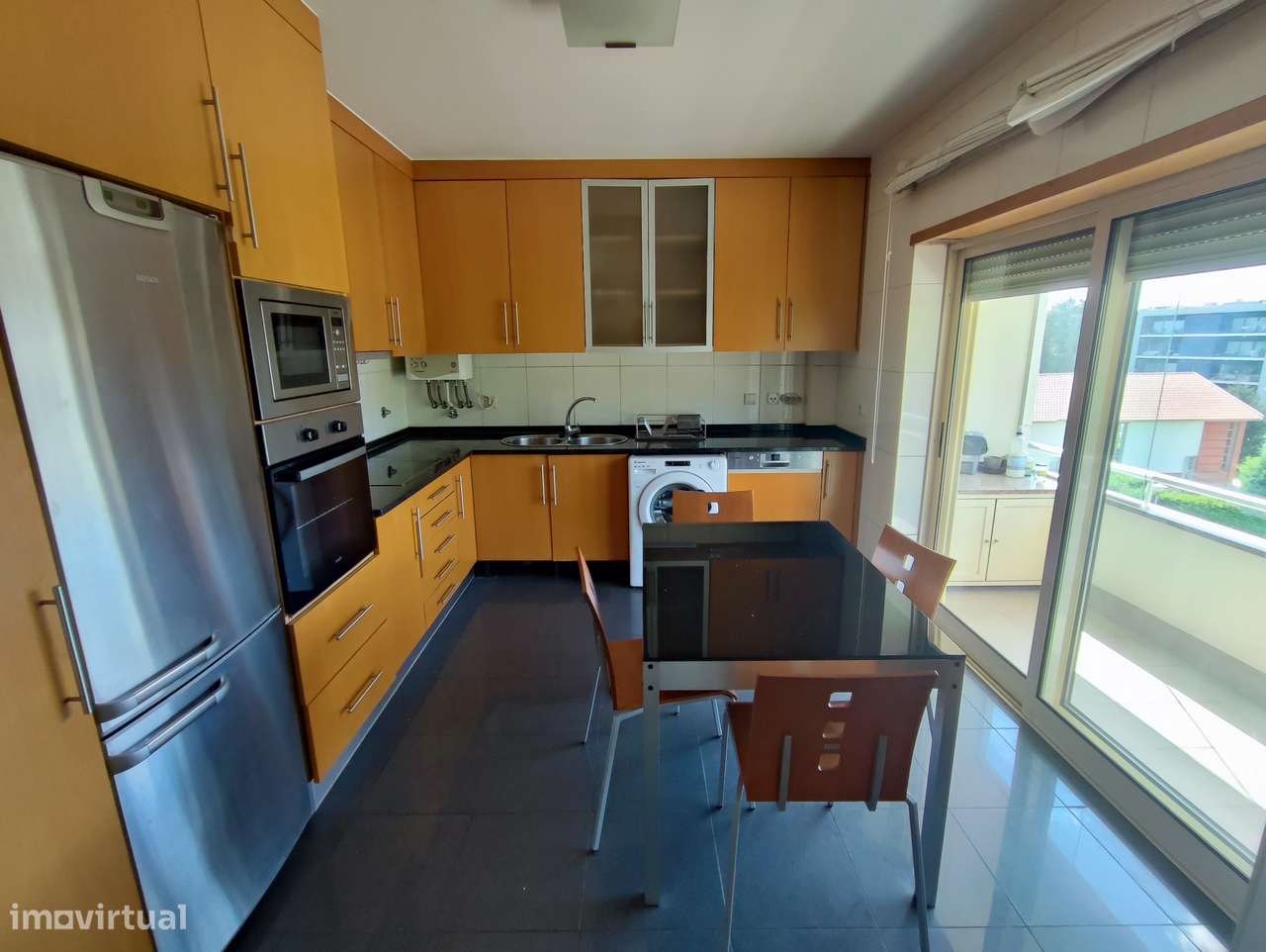 Excelente T3+1 ao lado do Parque da Rodovia - Grande imagem: 3/14