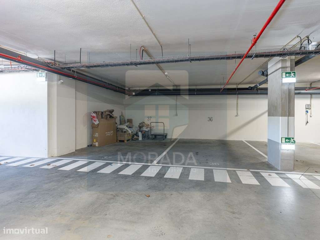 APARTAMENTO PORTO T3|| COM VISTAS RIO E MAR-38