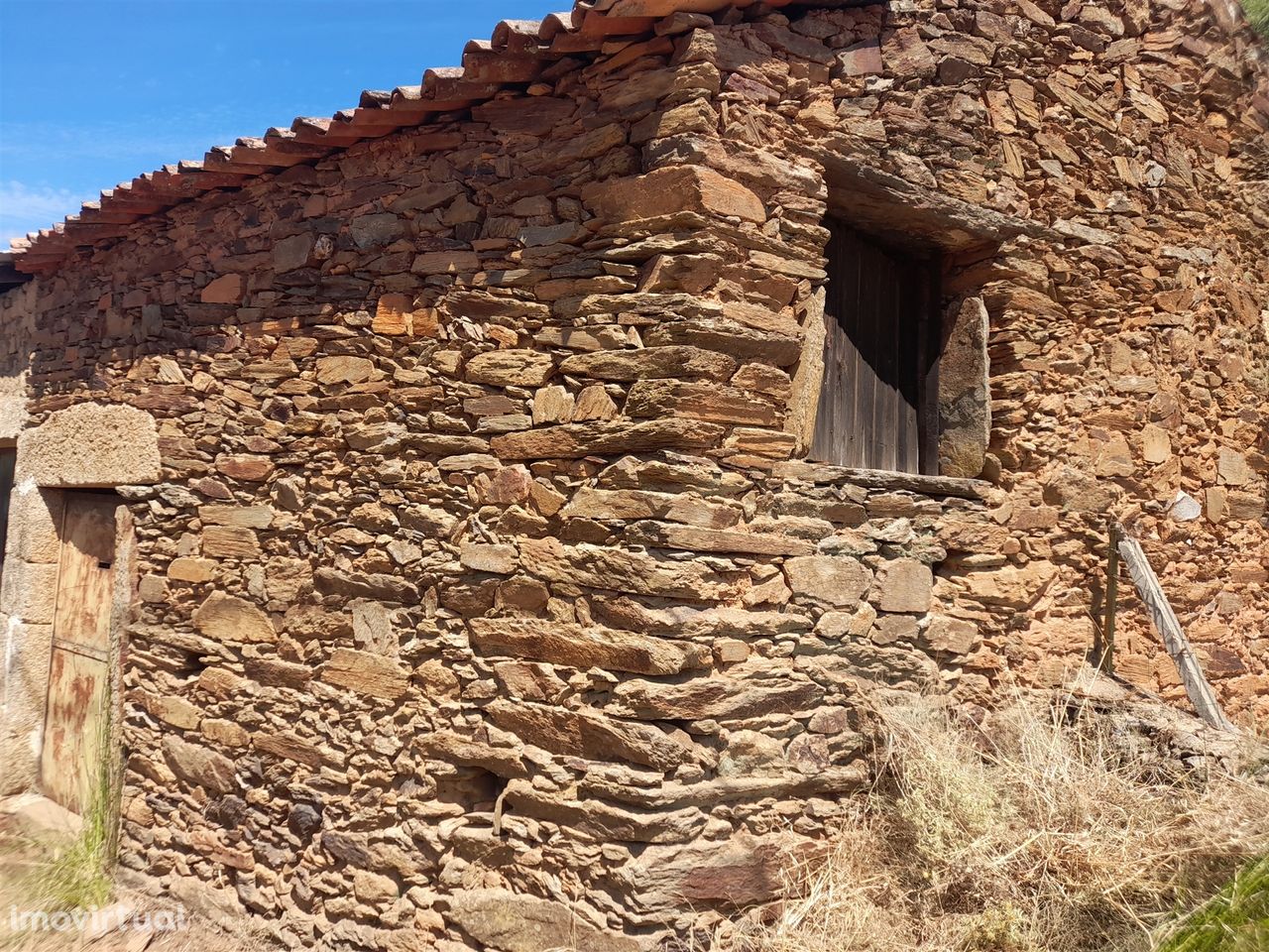 Quinta T0 Venda em Freixial e Juncal do Campo,Castelo Branco