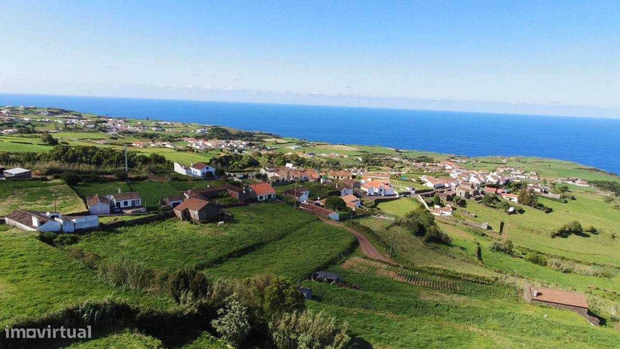 Oportunidade Única de Investimento – Ruína com Vista Mar e Serra | Lom - Grande imagem: 3/7