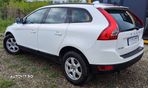 Volvo XC 60 D4 Momentum - 4