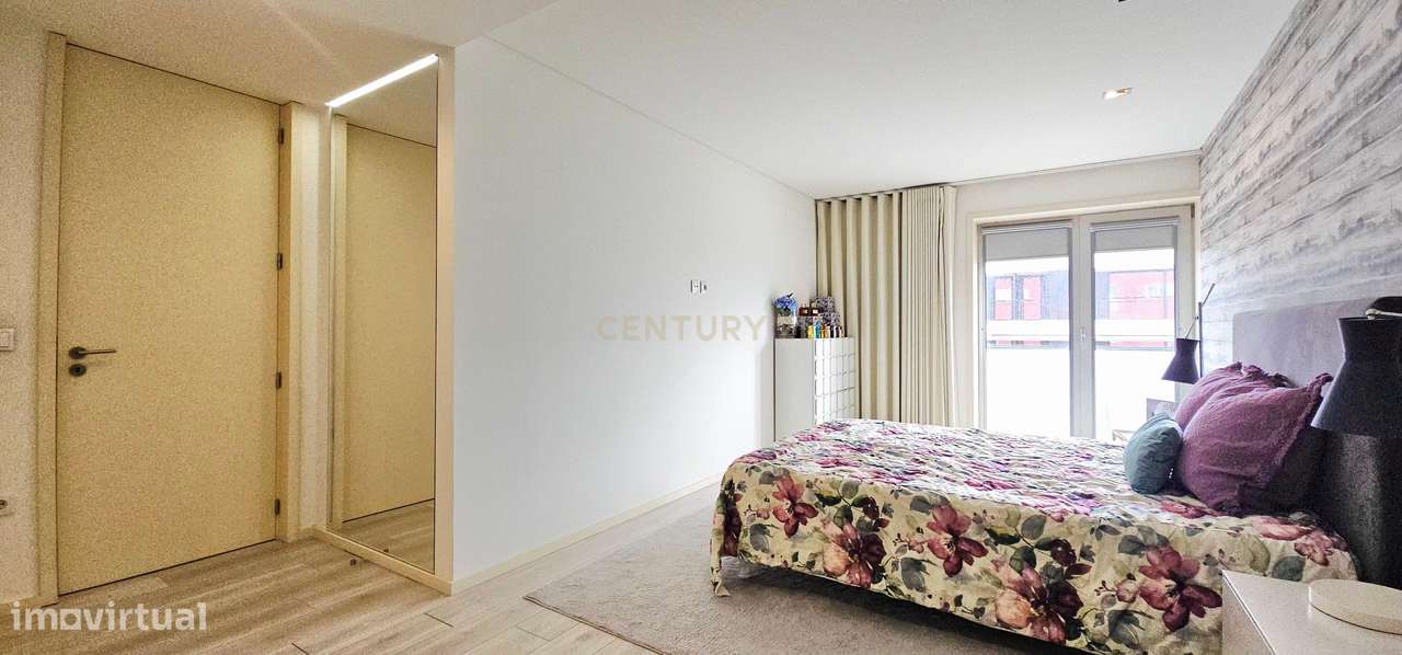 Apartamento T3 de Luxo em Braga – Ferreiros, Zona Nobre-17