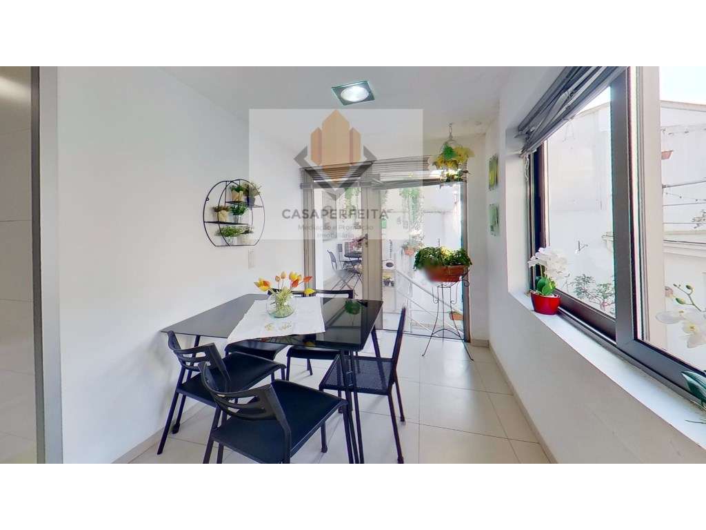 Moradia T3 + Escritório com Espaço Exterior - Mafamude - Junto a Sa...-19
