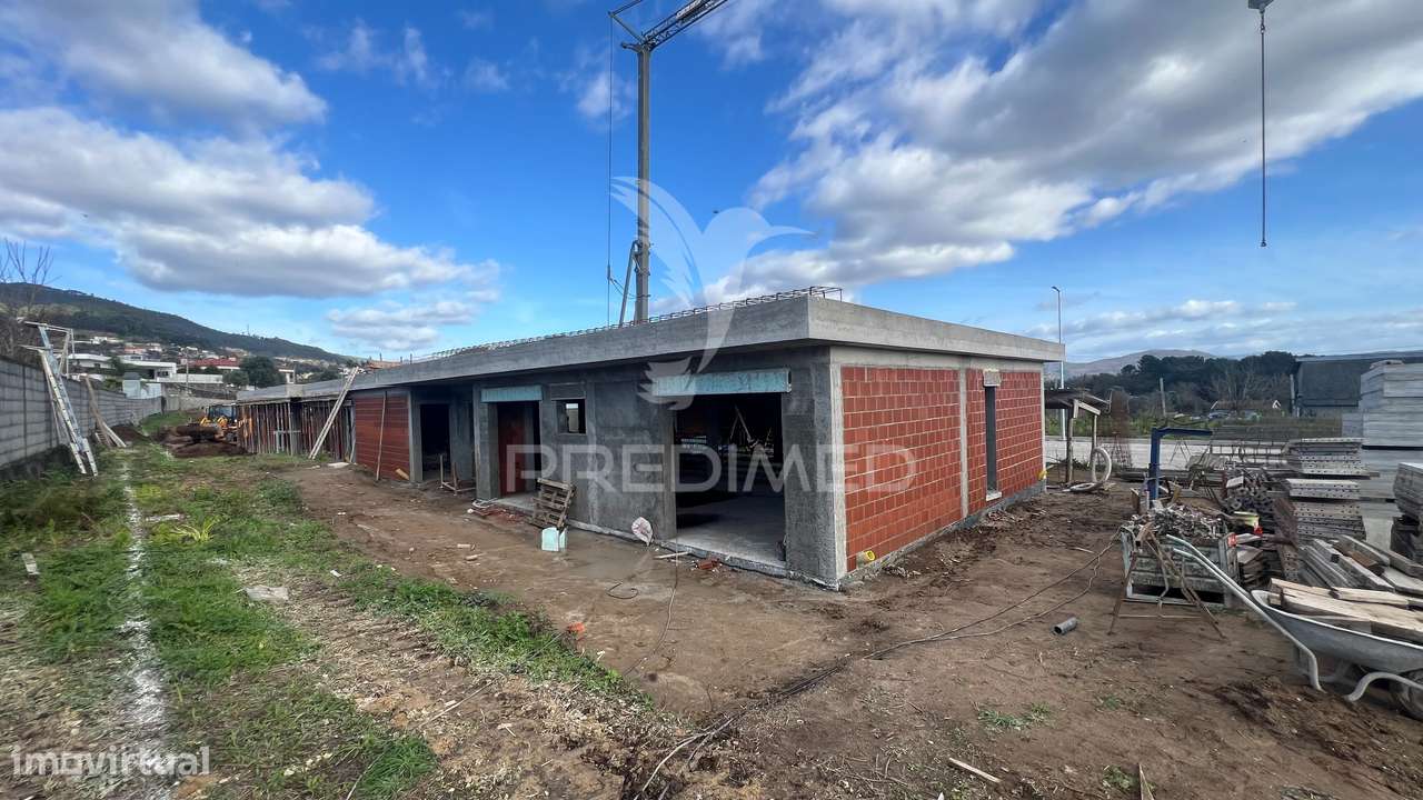 MORADIA T3 TERREA, AMARES (NOVO) - Grande imagem: 5/29