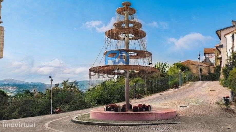Quinta T6 em São Martinho de Mouros-53
