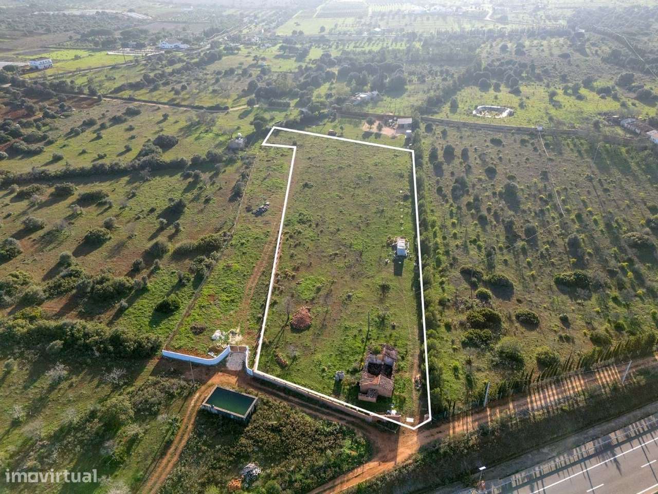 OPORTUNIDADE - TERRENO COM RUINA COM  PIP APROVADO PARA MORADIA T3, BE - Grande imagem: 3/21