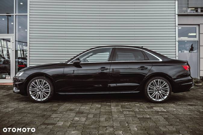 Audi A4 35 TFSI mHEV Advanced S tronic - 5