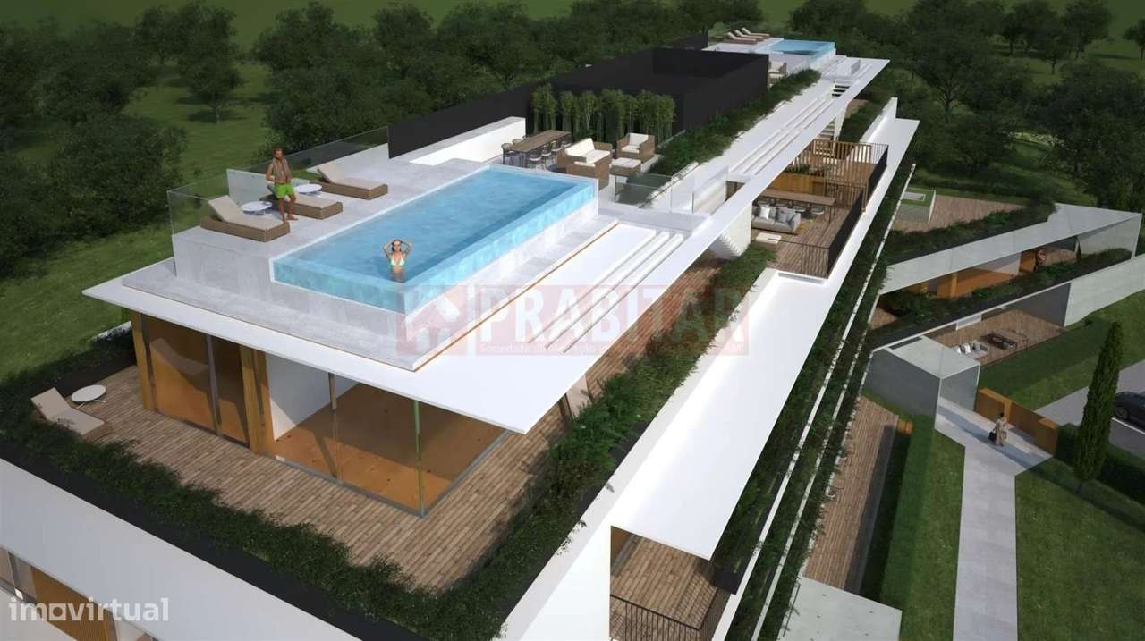 Em Santa Clara, T1 em Condomínio Fechado com Piscina e Jardim-10