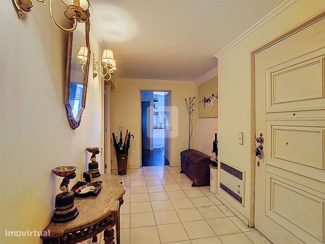 Apartamento T4 com Varandas - Casa da Música, Porto-13