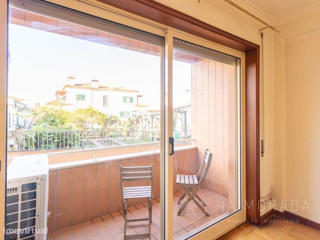 Apartamento T3 em Sanguedo em Edifício Modernizado e Ótimos Acessos-23