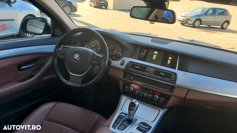 BMW Seria 5 530d xDrive - 40