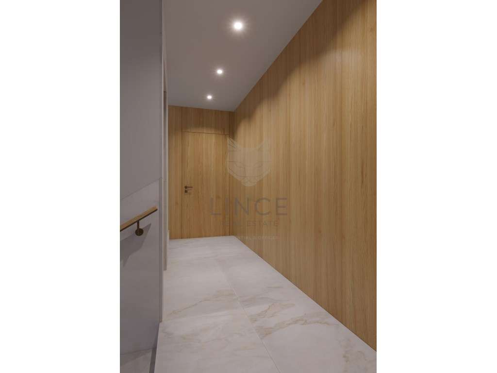 Apartamento T3 duplex no centro da cidade com varanda-24