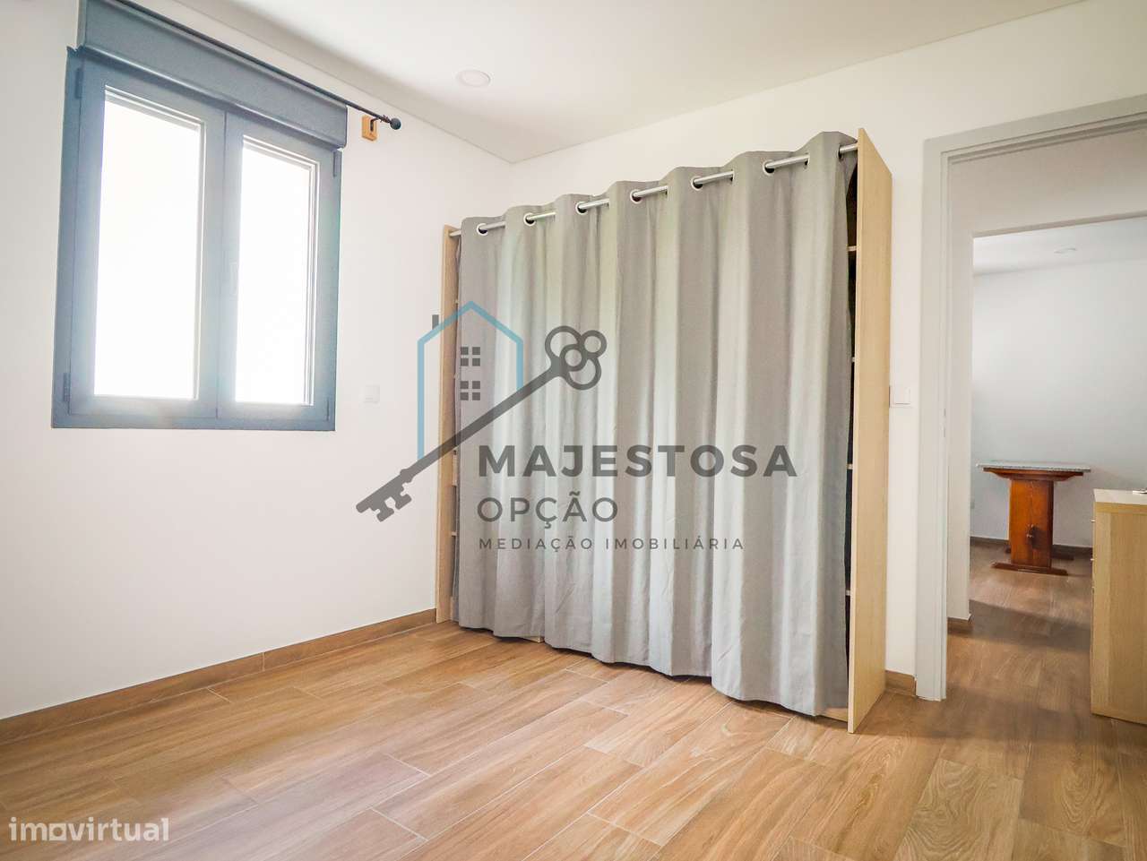 Moradia com 4 Apartamentos T1 — Gualtar, Braga-29
