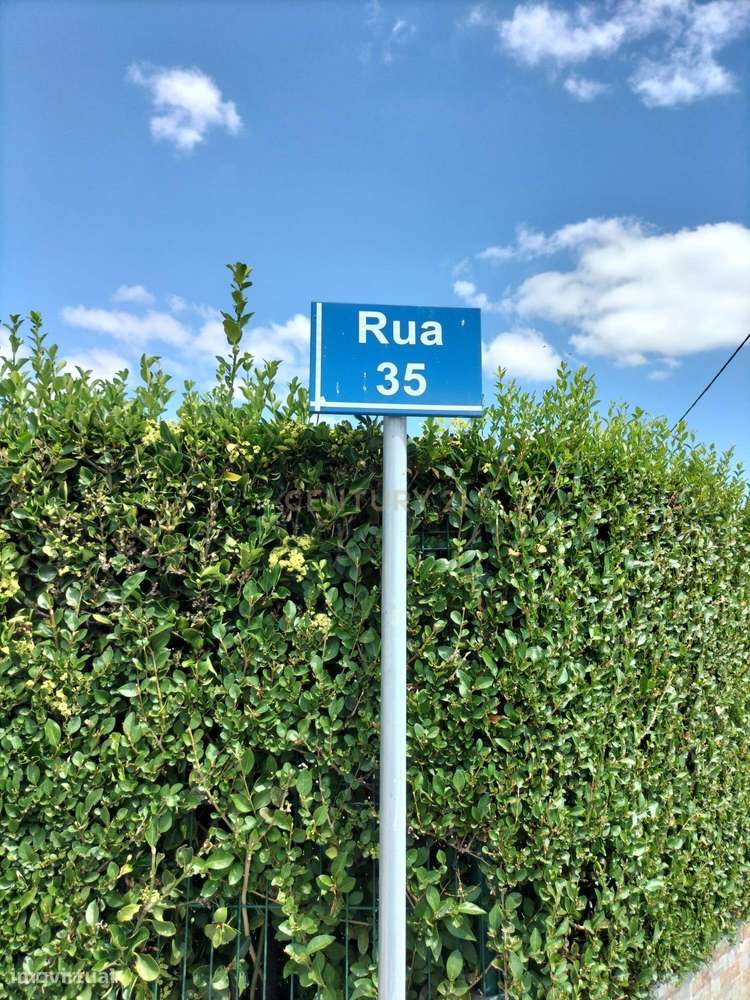 Lote para construção com 318 m2 - Grande imagem: 5/6