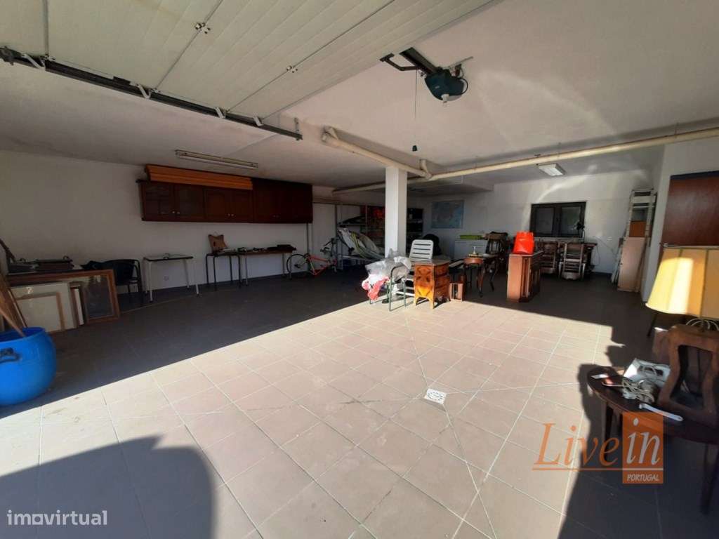 Moradia Isolada T4+2 a 800 metros do Centro da Vila da Ericeira - Grande imagem: 5/45