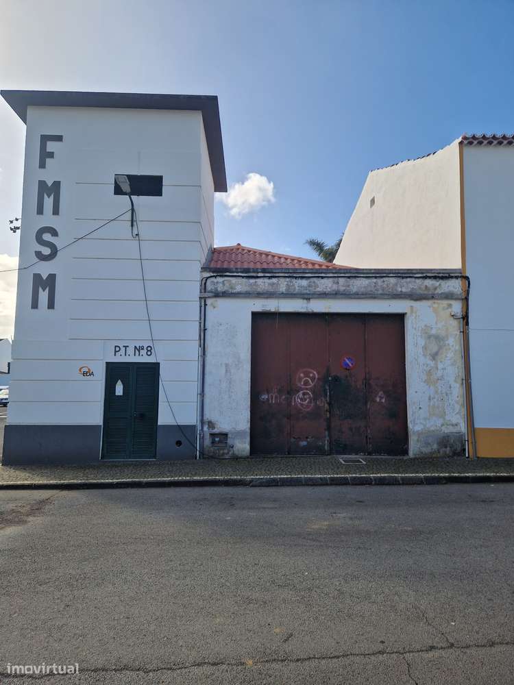 Armazém / Espaço Comercial Lagoa - Grande imagem: 2/4