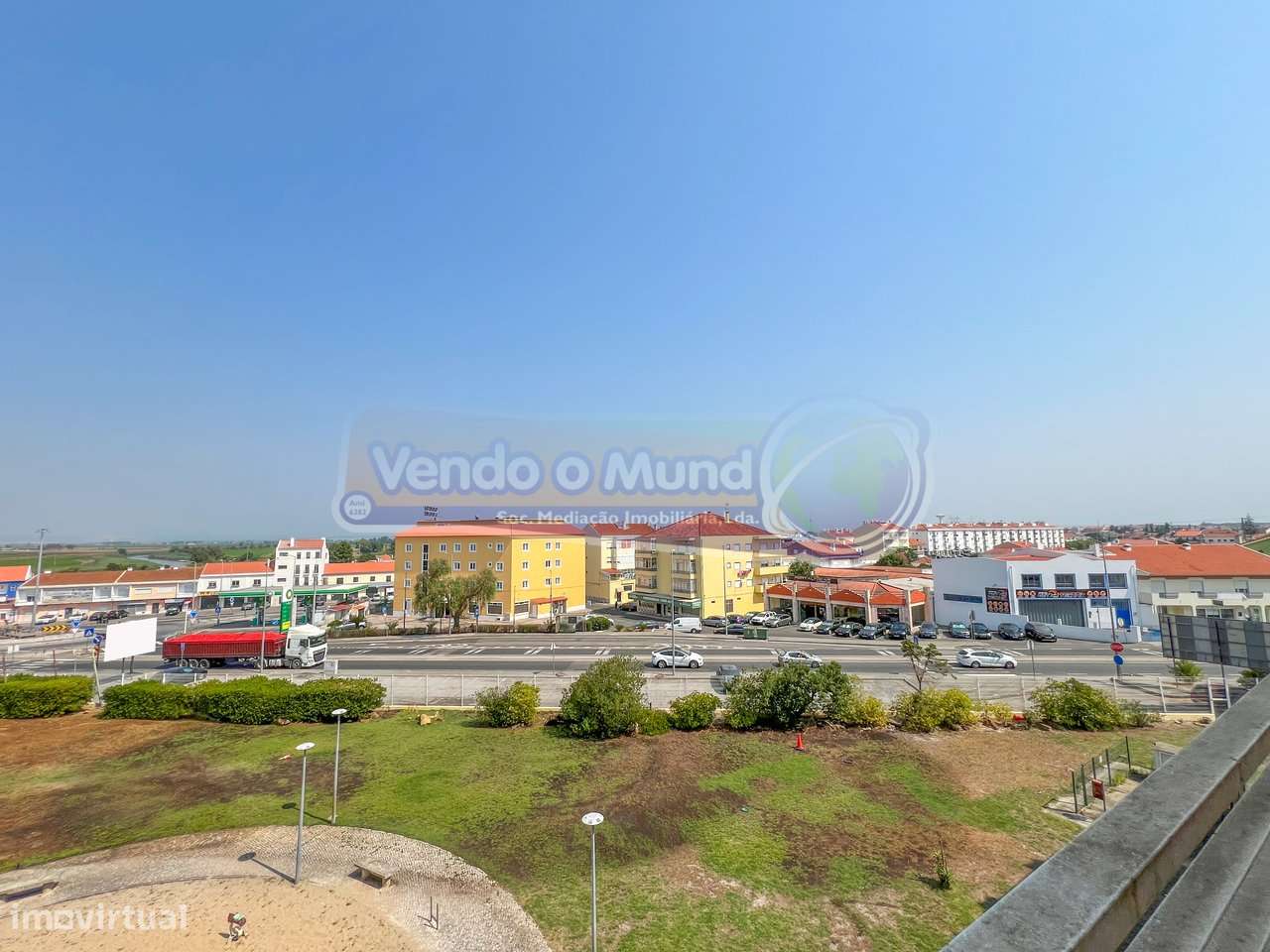 Apartamento T3 em Condomínio Fechado na Quinta da Chaminé (PALT379) - Grande imagem: 5/37