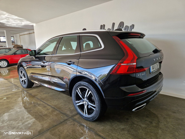 Volvo XC 60 2.0 D4 R-Design AWD Geartronic - 4