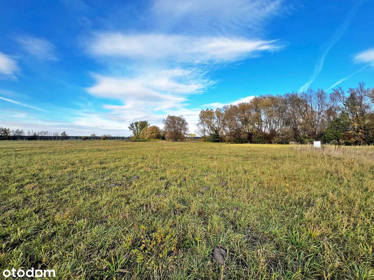 Działka 1049 m² , warunki zabudowy, asfalt, media, szybki dojazd do A2-1