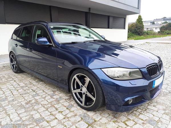 BMW 320 d Touring Auto - 1