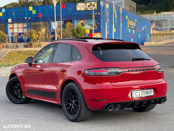 Porsche Macan GTS PDK - 4