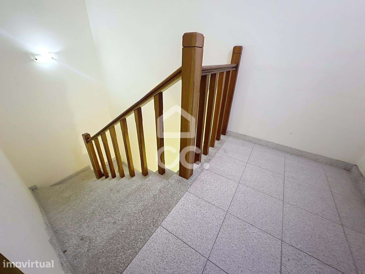 Apartamento T1 Renovado no centro da Cidade - Grande imagem: 5/12