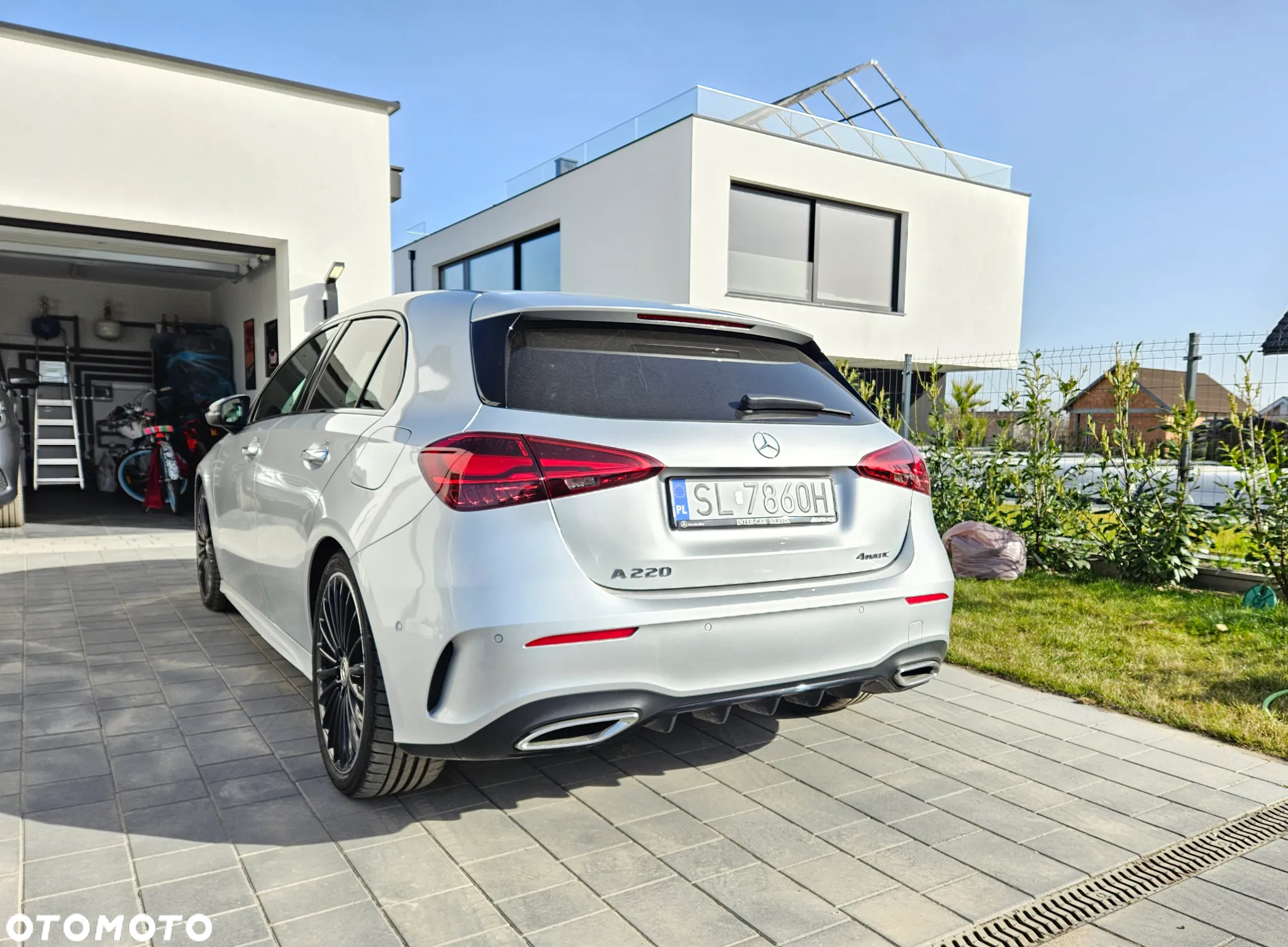 Mercedes-Benz Klasa A 220 4-Matic AMG Line 8G-DCT - 2