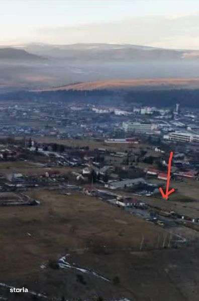 Vand teren intravilan cu toate utilitatile la poarta - Imagine principală: 2/7