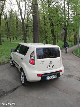 Kia Soul 1.6 CRDi M - 4