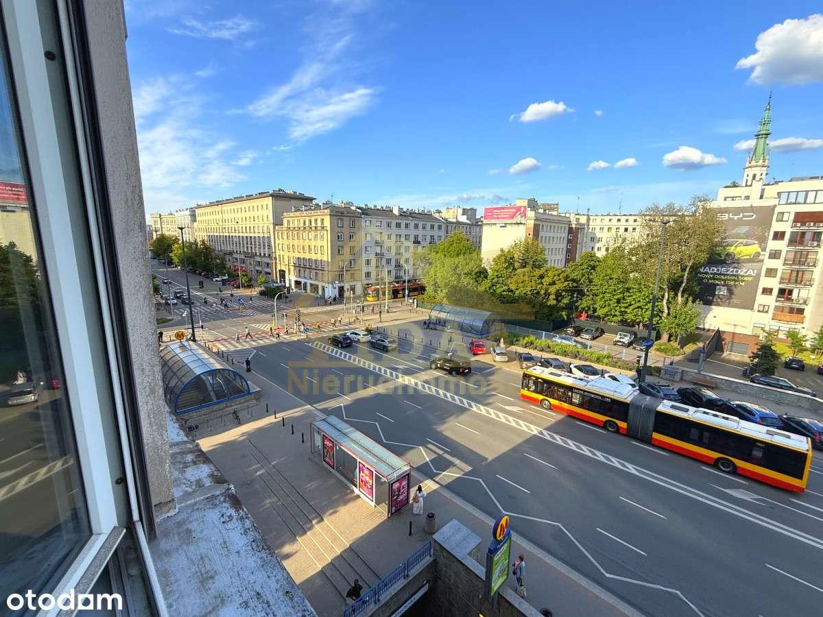 Metro Politechnika tuż przy bloku - Pełny obrazek: 3/9