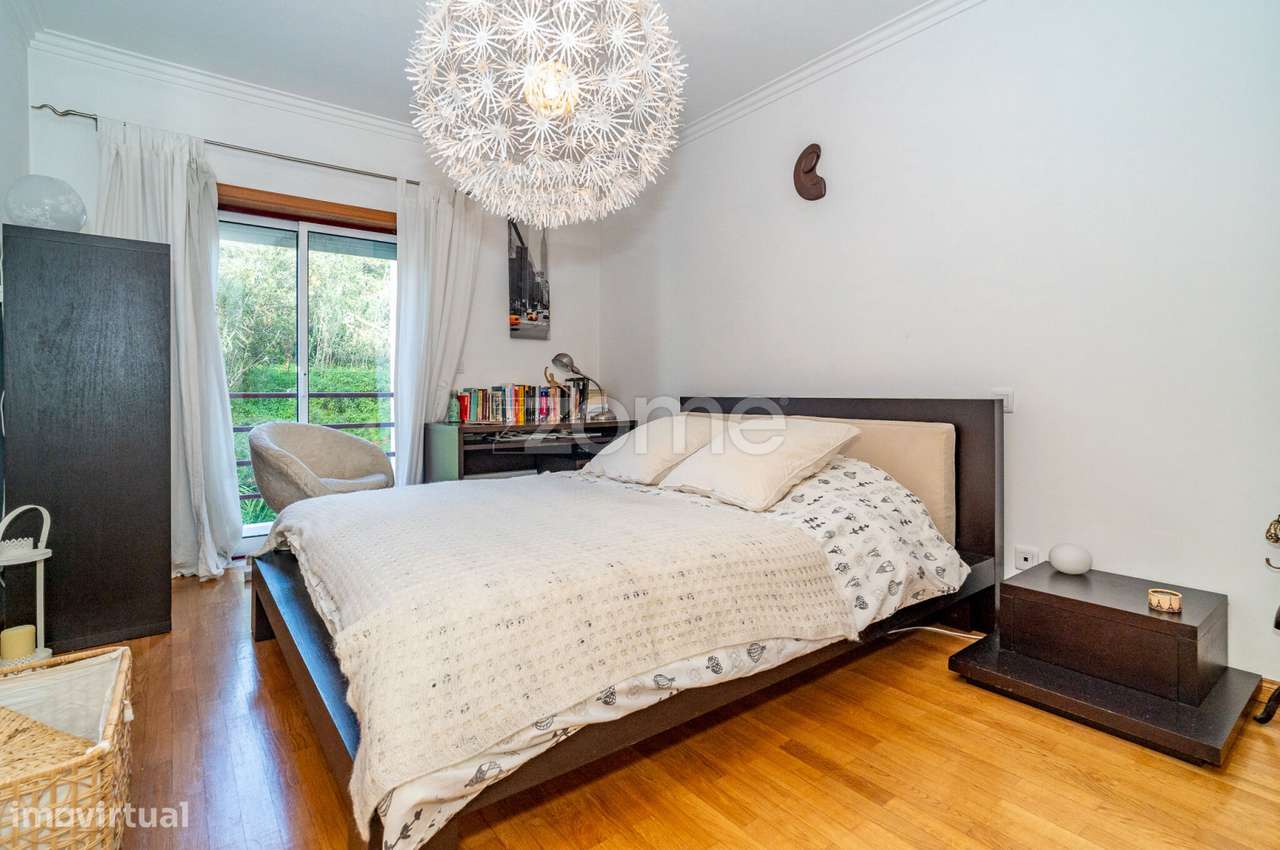 Apartamento T3+Garagem e Arrumo-19