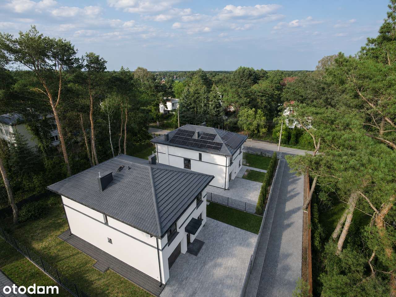 Rezydencjonalny dom wolnostojący | Józefów | 6 pokoi | garaż | 195 m² - Widok 2