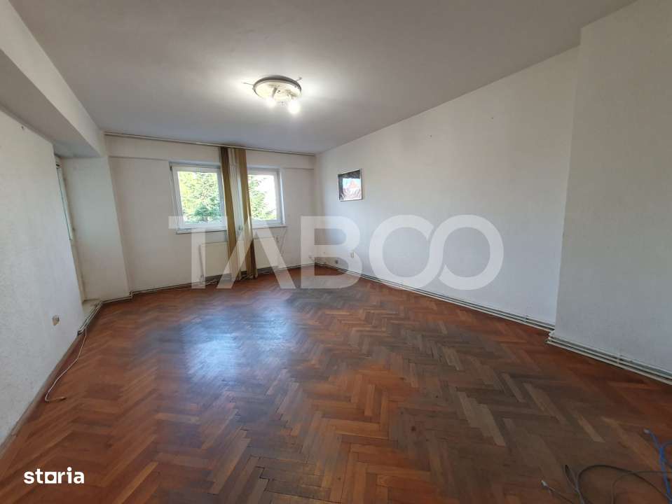 Spatiu destinat pentru afacerea ta in zona Centrala 70  mp - Imagine principală: 1/11