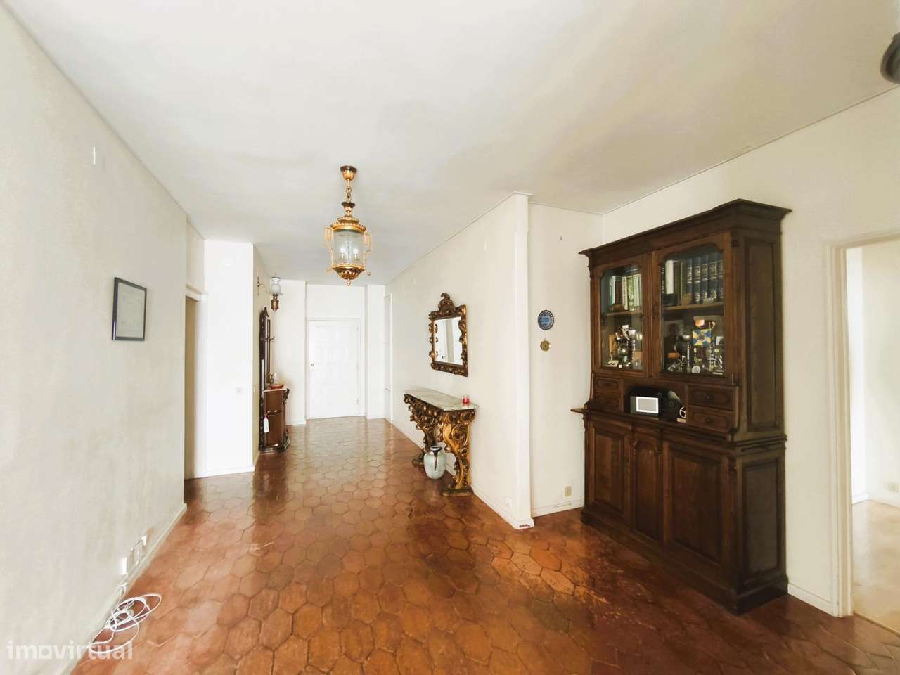 Apartamento T6 (primeira linha de mar) - Grande imagem: 4/26