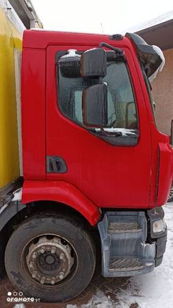 Kabina dzienna RENAULT MIDLUM 2011 rok  DXI euro 5  VOLVO FL - 1