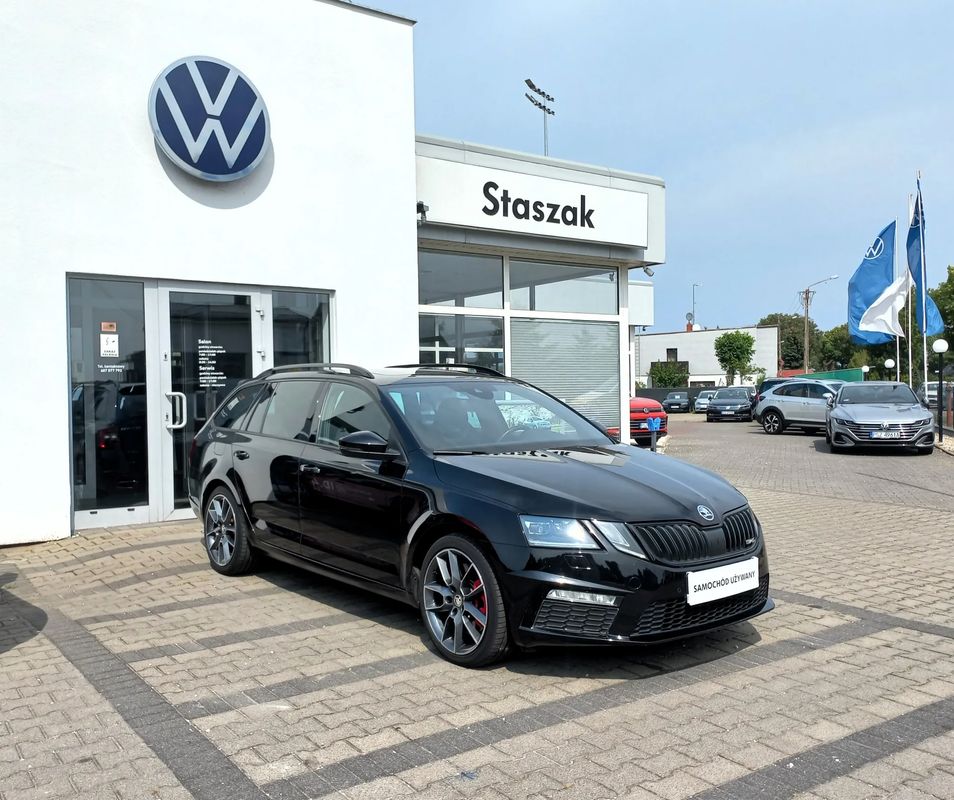 Staszak skoda octavia
