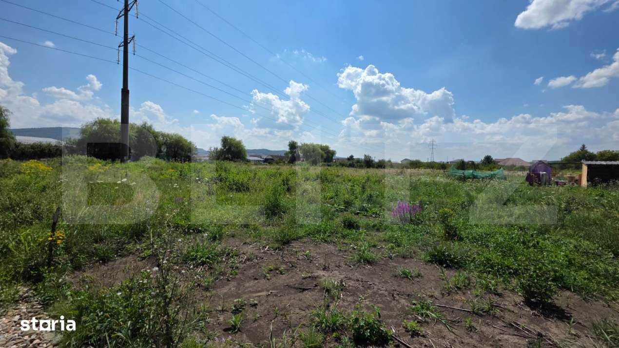 Teren extravilan  16 arii – zona in dezvoltare - Imagine principală: 2/2