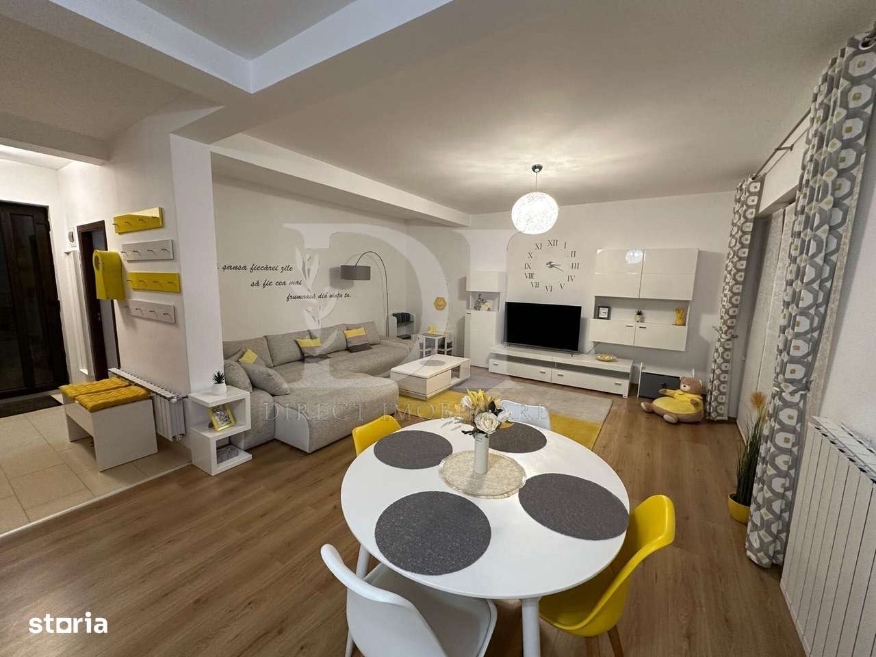 Casa tip duplex in Floresti / Zona Terra